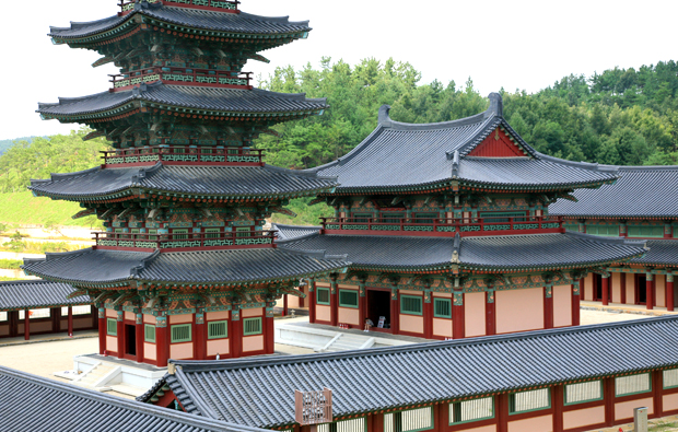 陵寺５重の木塔